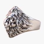 Bague lion en argent pour homme au design détaillé et brillant