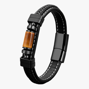 Bracelet homme en cuir noir et tube d'œil de tigre en fond blanc