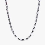 Chaine collier homme argent 925 argentée maille plate striée vue de face fond blanc