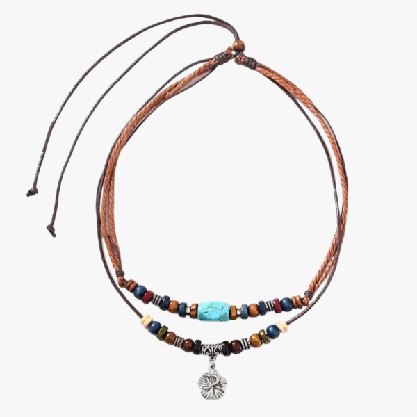 Collier cordon homme marron double rang perles bois multicolores pierre turquoise pendentif fleur argente fond blanc