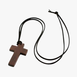 Collier homme croix en bois marron cordon cuir noir réglable fond blanc