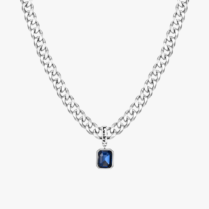 Collier homme gourmette acier inoxydable argenté pendentif zircon bleu fond blanc