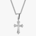 Collier pendentif croix gothique en acier inoxydable argenté gravure arabesque chaîne maille vénitienne homme