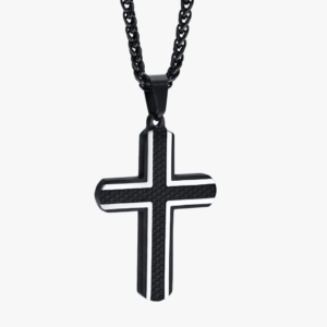 Collier pendentif croix homme acier inoxydable noir ligné argent 60 cm texture diamant fond blanc
