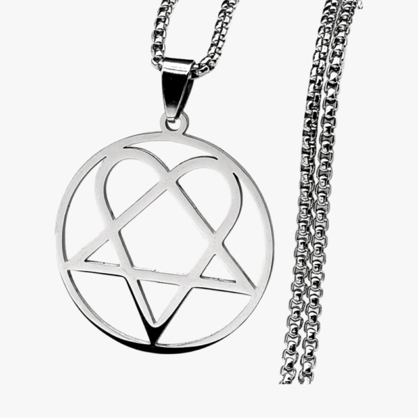 Collier homme pendentif heartagram coeur etoile acier inoxydable argent fond blanc